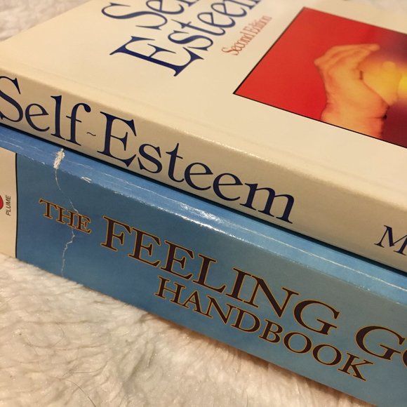 'The Feeling Good Handbook' Softcover By David D. Burns - Picture 6 of 7